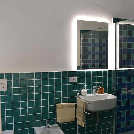 Noon Bed & Breakfast