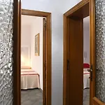 Bed & Breakfast Noon 3*