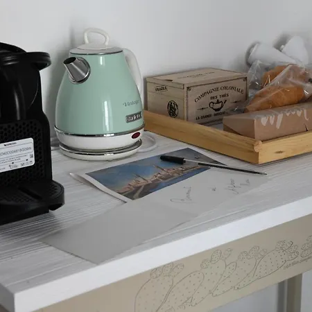 Noon فندق مبيت وإفطار ألغيرو